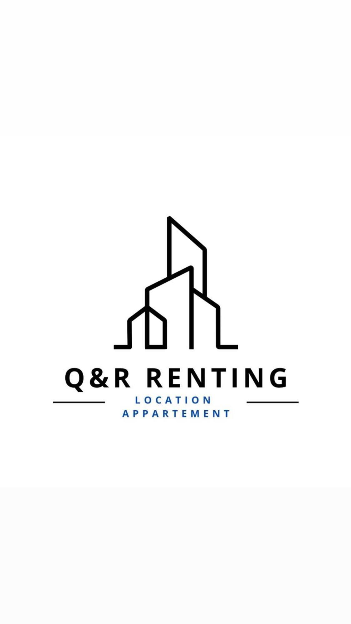 Moderne Luxueux Parking Ac Cote De La *